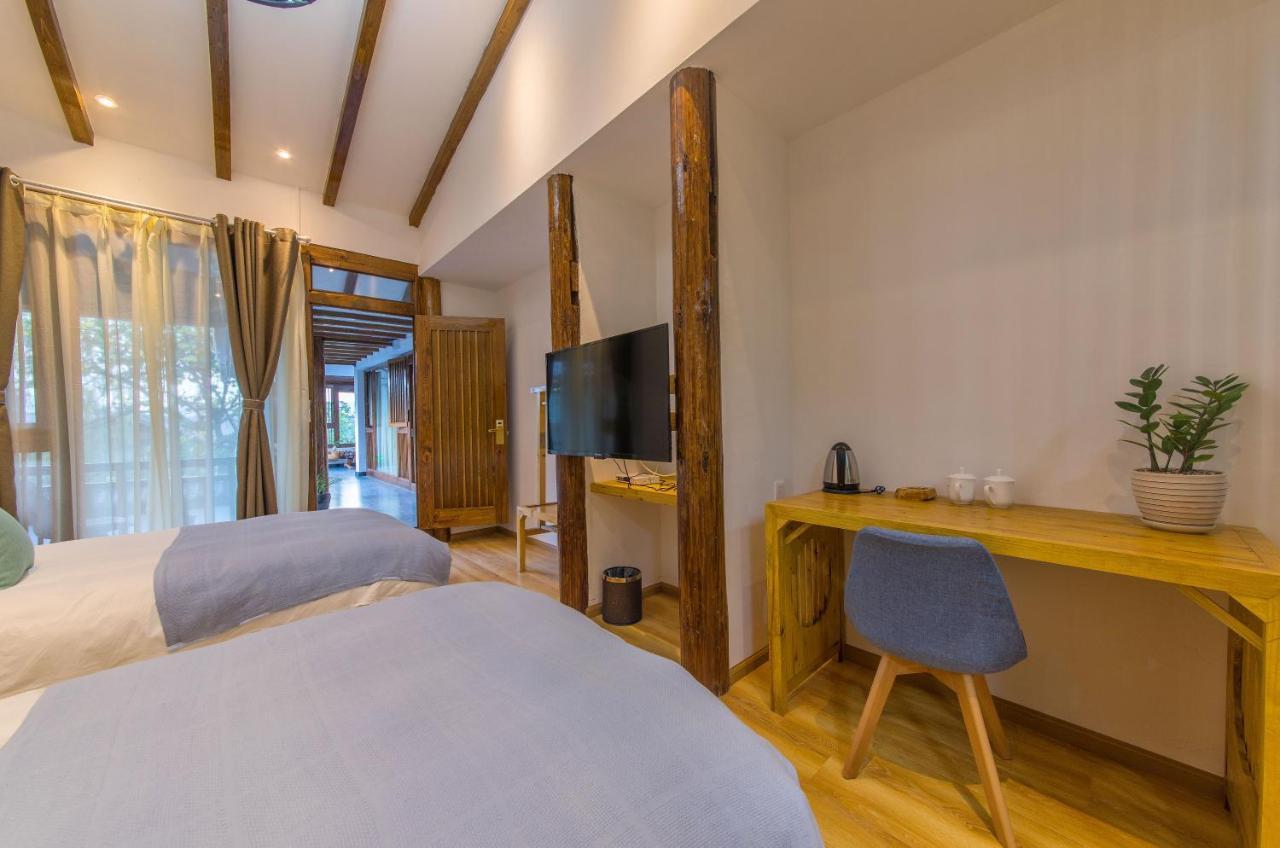 桐墅客栈 Lijiang Village House Екстер'єр фото
