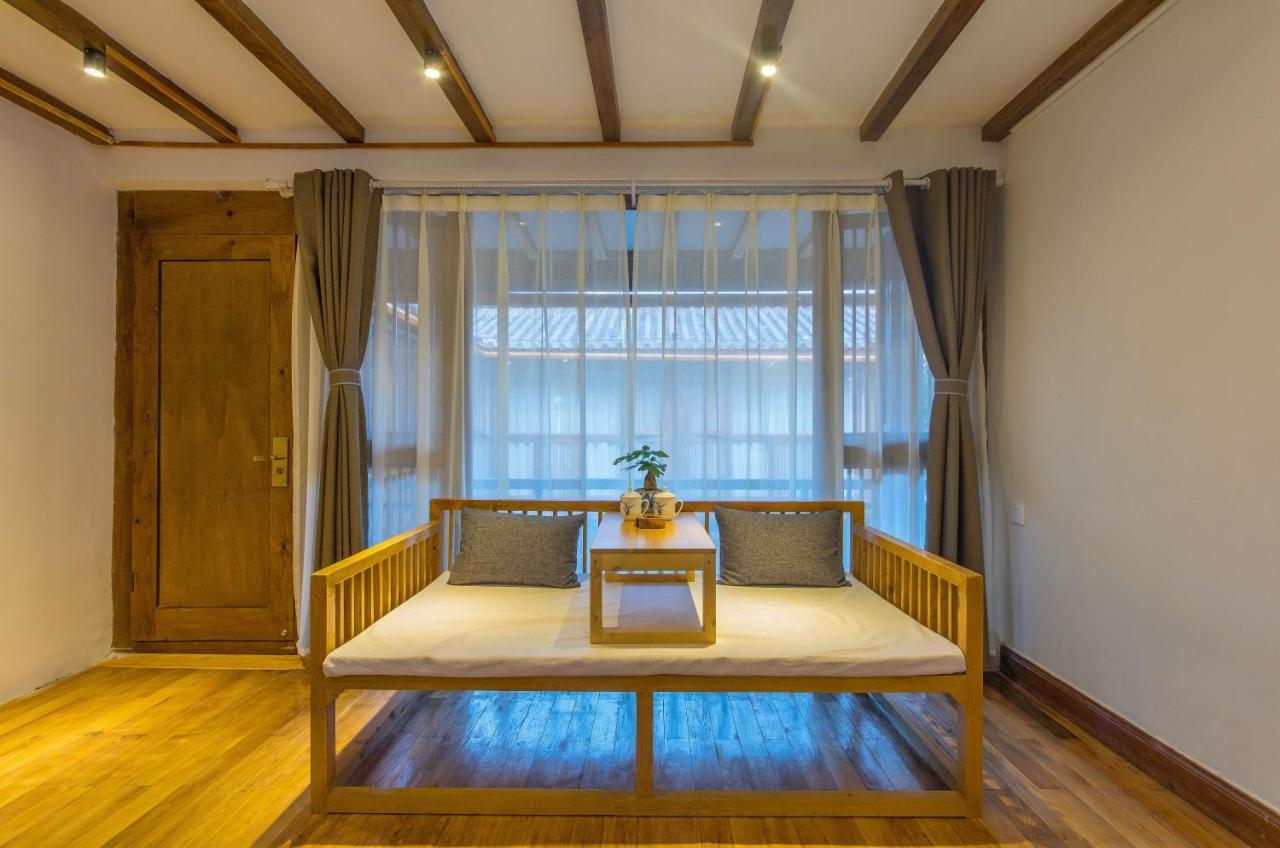桐墅客栈 Lijiang Village House Екстер'єр фото